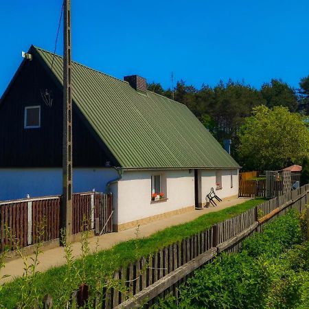 Zielona Chalupa Nowa Tuchorza Buitenkant foto