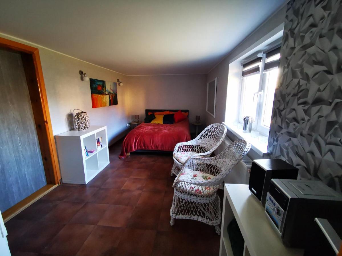 Zielona Chalupa Nowa Tuchorza Buitenkant foto